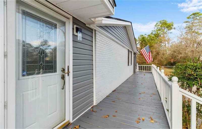 8424 King Rd #1 - Photo 3 of 20