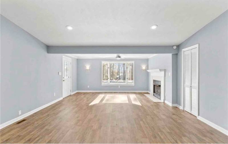 8424 King Rd #1 - Photo 5 of 20