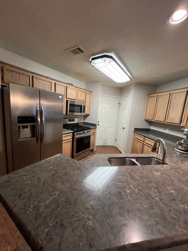 7925 Blue Bonnet Ln - Photo 6 of 10