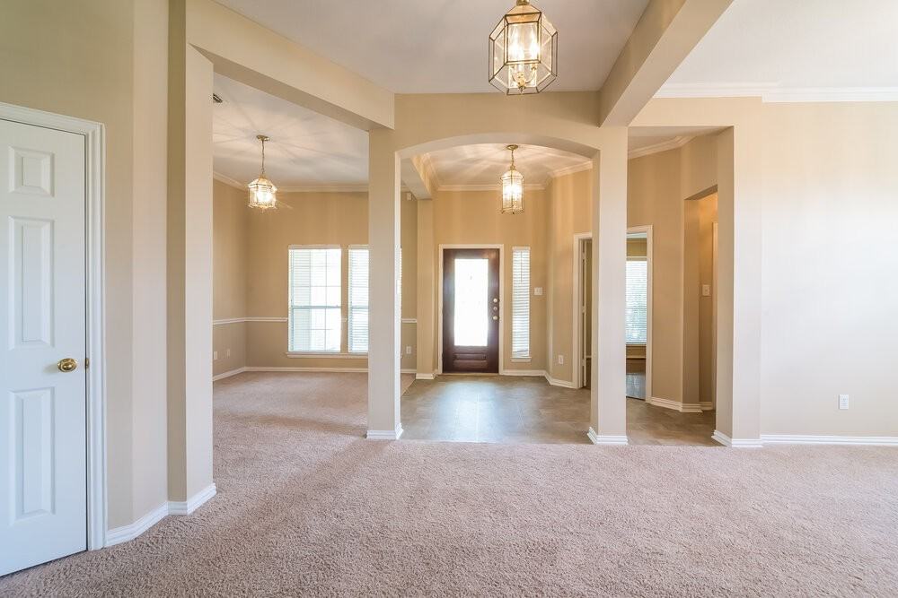 11 Crest Gate - Photo 2 of 17