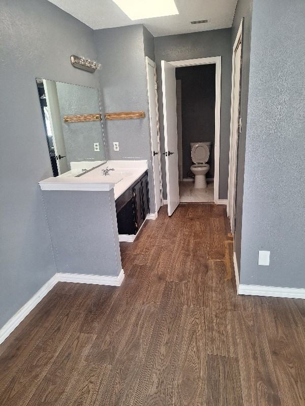 2123 Chatham Square Ct - Photo 3 of 50