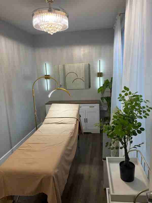 2740 Kensington Ave #3 - Photo 2 of 9