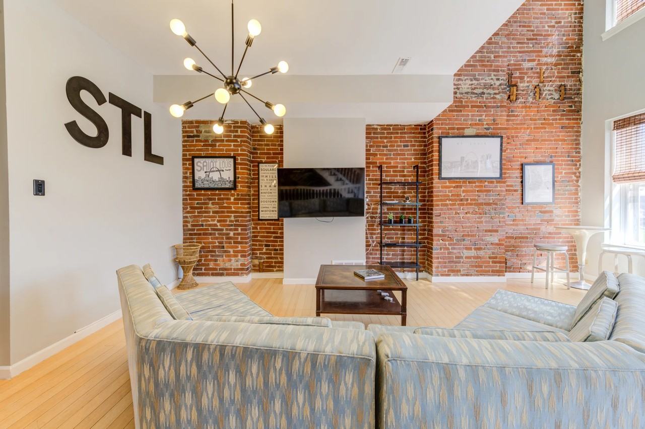 1709A S 9th St - Photo 4 of 12