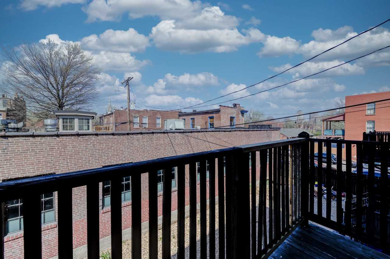 1709A S 9th St - Photo 7 of 12