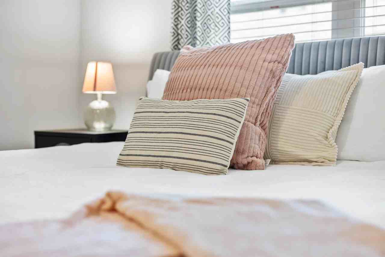 1365 Memorial Dr Se #9 - Photo 3 of 19