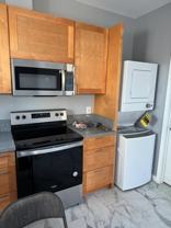 10503 Woodley Ave - Photo 1 of 1