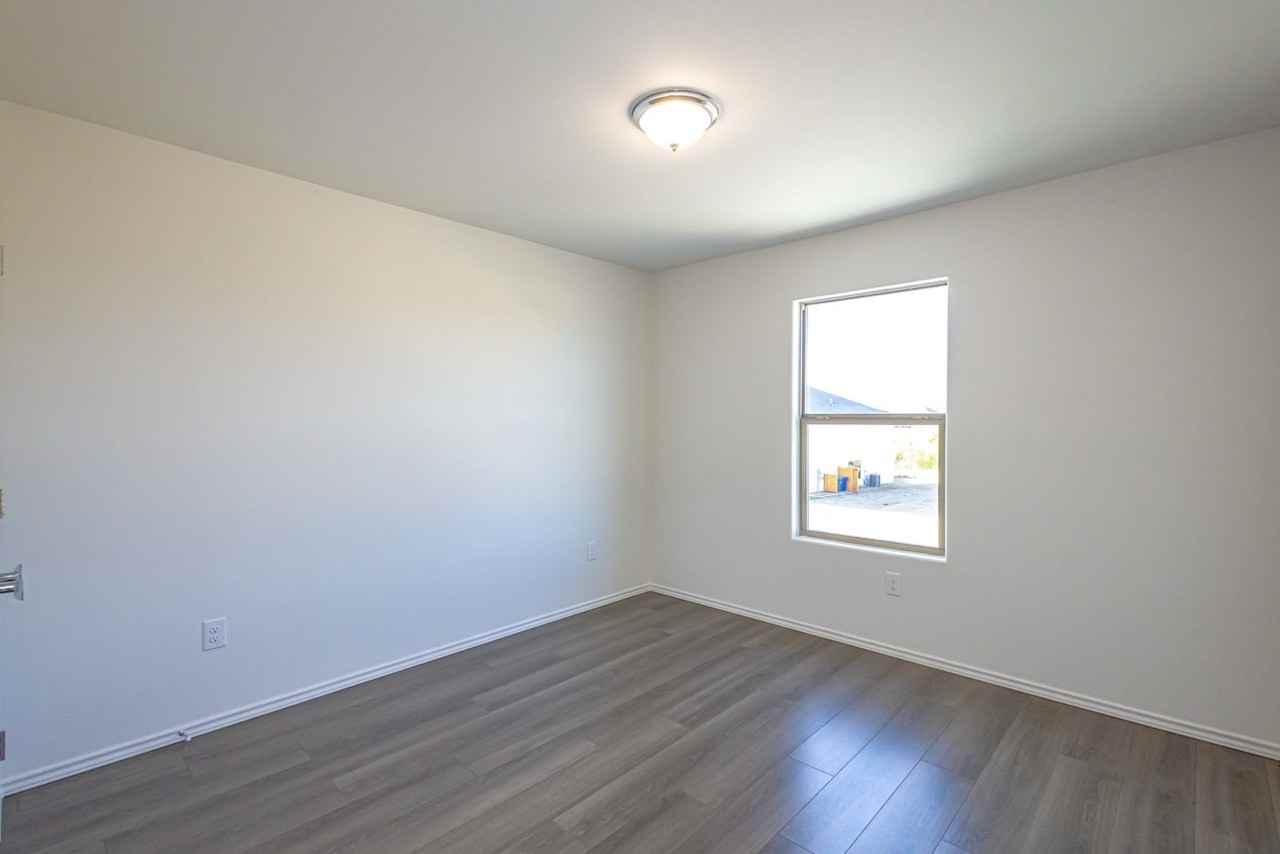 5227 Vista Trail Dr - Photo 6 of 20