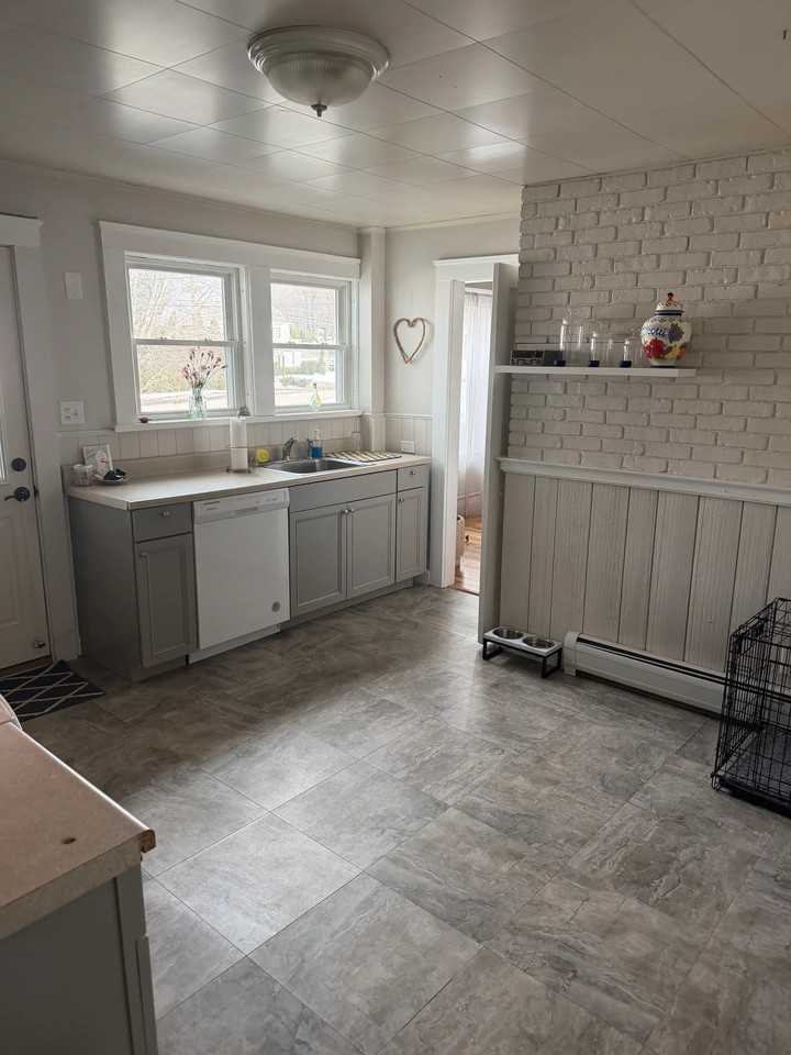 1 Fowell Ave - Photo 6 of 14