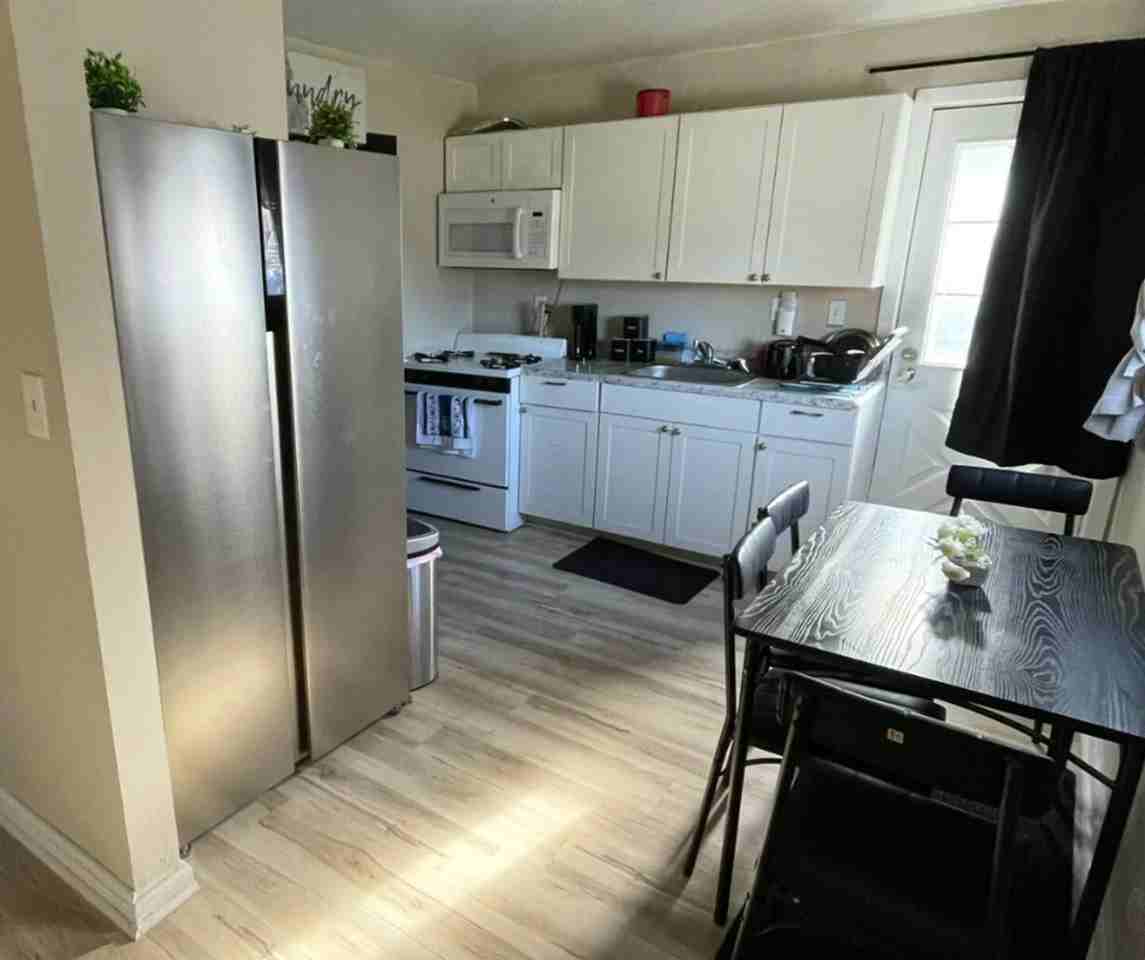 240 W Ann Arbor Ave - Photo 4 of 5