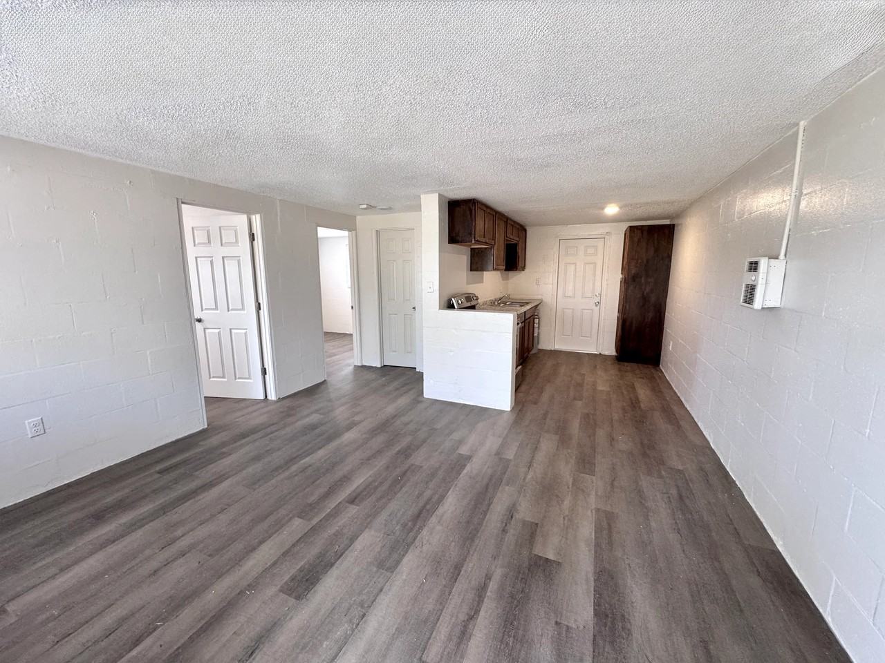 116 12th St W #116 - Photo 3 of 12