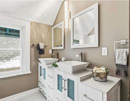 featured image of 2416 Harriet Ave #2