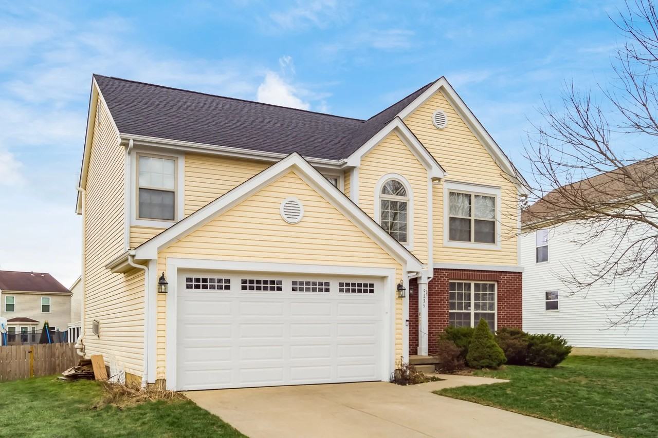 9235 Tahoma St - Photo 2 of 42