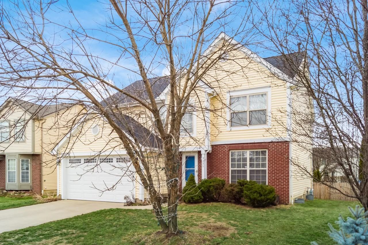 9235 Tahoma St - Photo 3 of 42