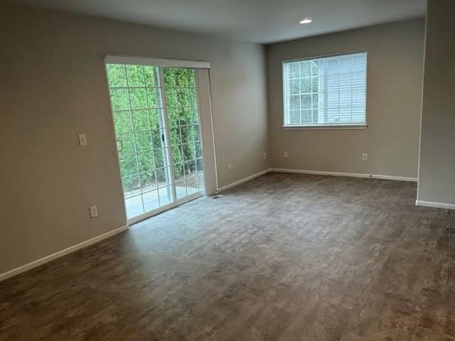 1211 E Indiana St - Photo 5 of 6