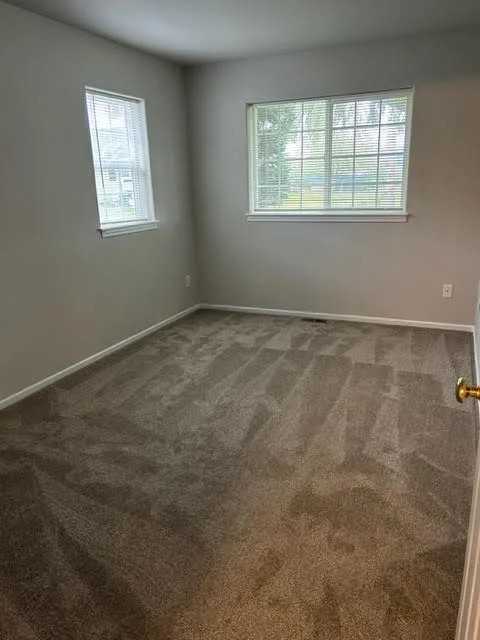 1211 E Indiana St - Photo 6 of 6