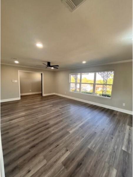 2712 Broadway St - Photo 6 of 16