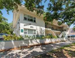 featured image of 900 1st St N #7