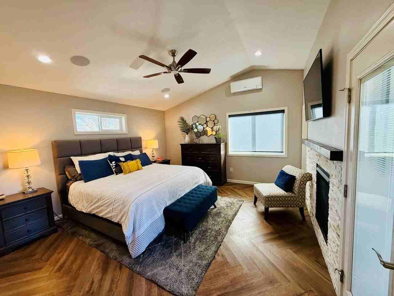 148 N 2nd St #NA - Photo 6 of 12