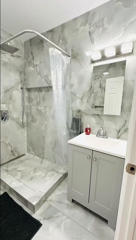 35 Vernon Ave #3 - Photo 4 of 8