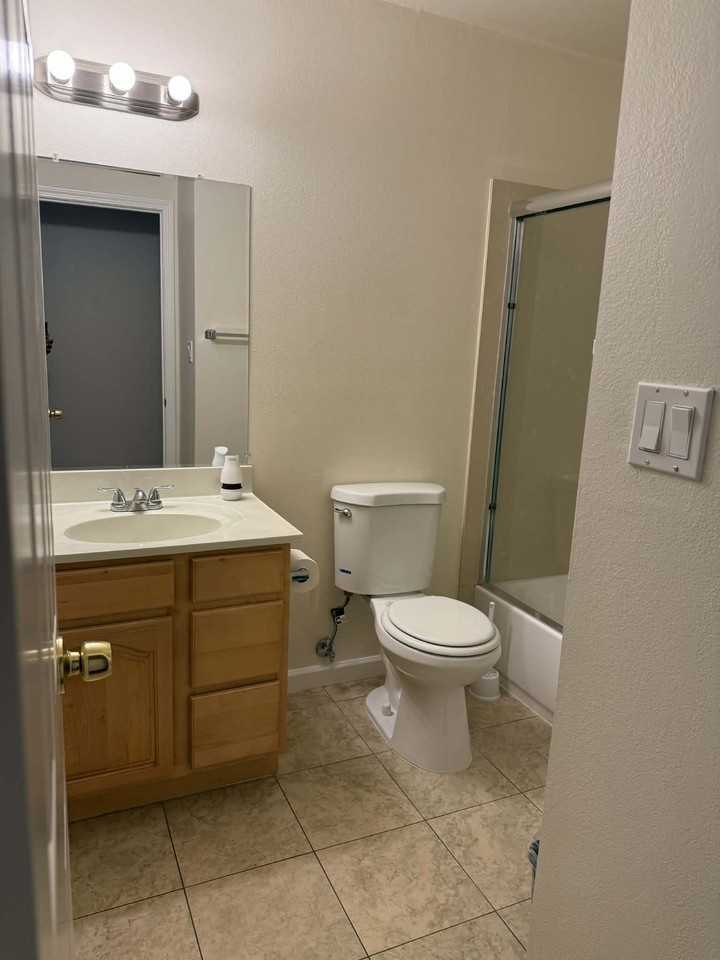 1861 Mcpeak Ct #NA - Photo 6 of 7