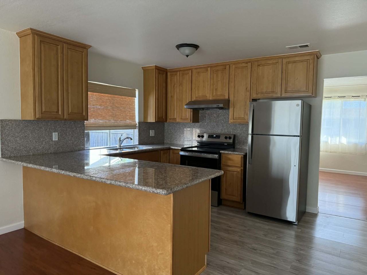 1861 Mcpeak Ct #NA - Photo 7 of 7