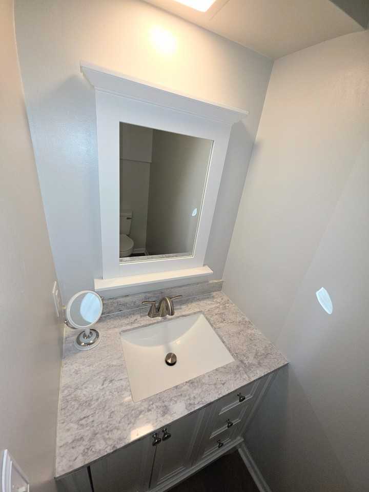 203 Crawford Creek Dr #203 - Photo 6 of 16