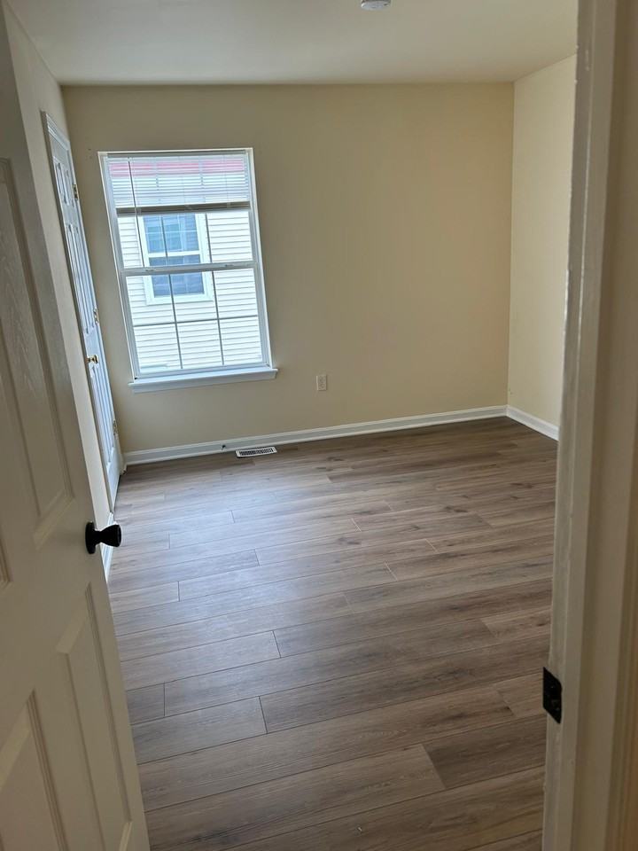 409 Gandy Dancer Ct #409 - Photo 7 of 8