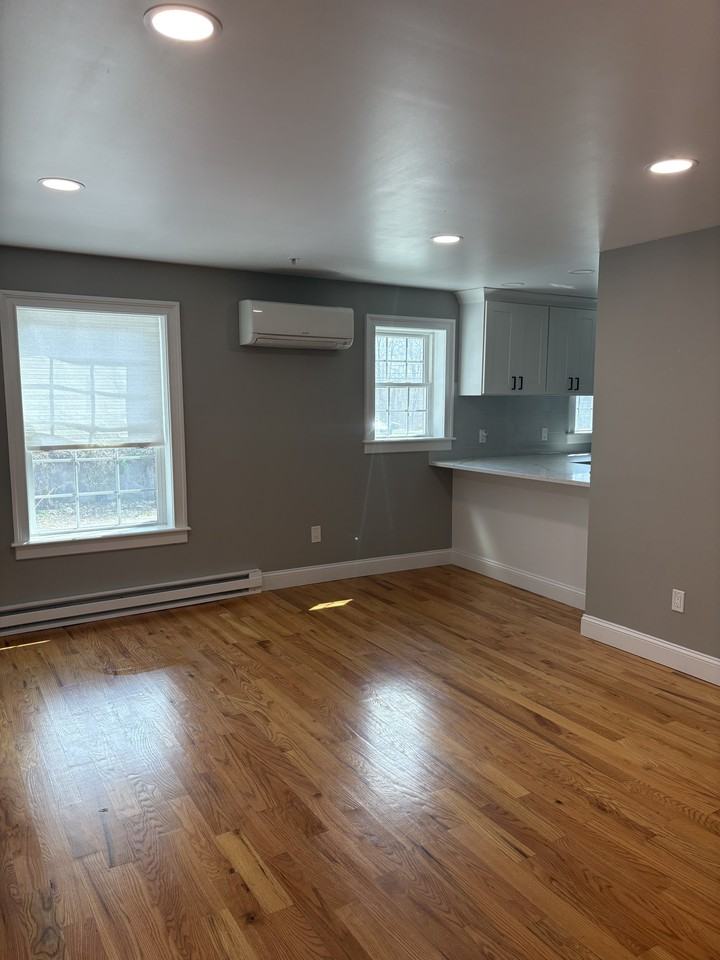 70 New Paltz Rd #NA - Photo 3 of 8