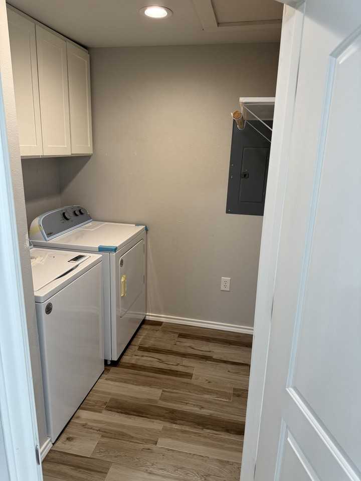 1090 N Walnut St #NA - Photo 3 of 8