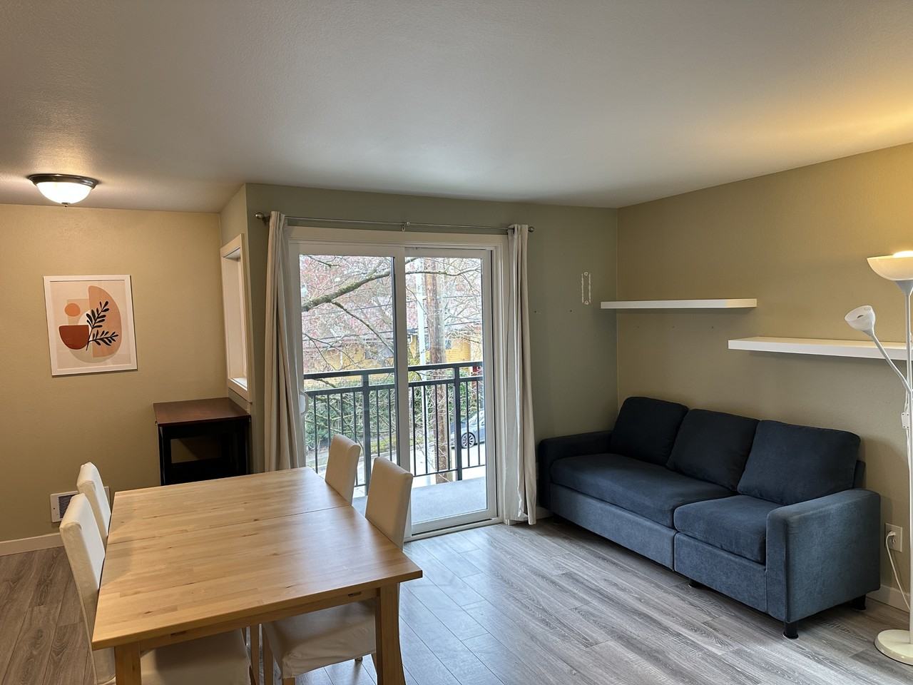 2626 E Madison St #5 - Photo 2 of 11