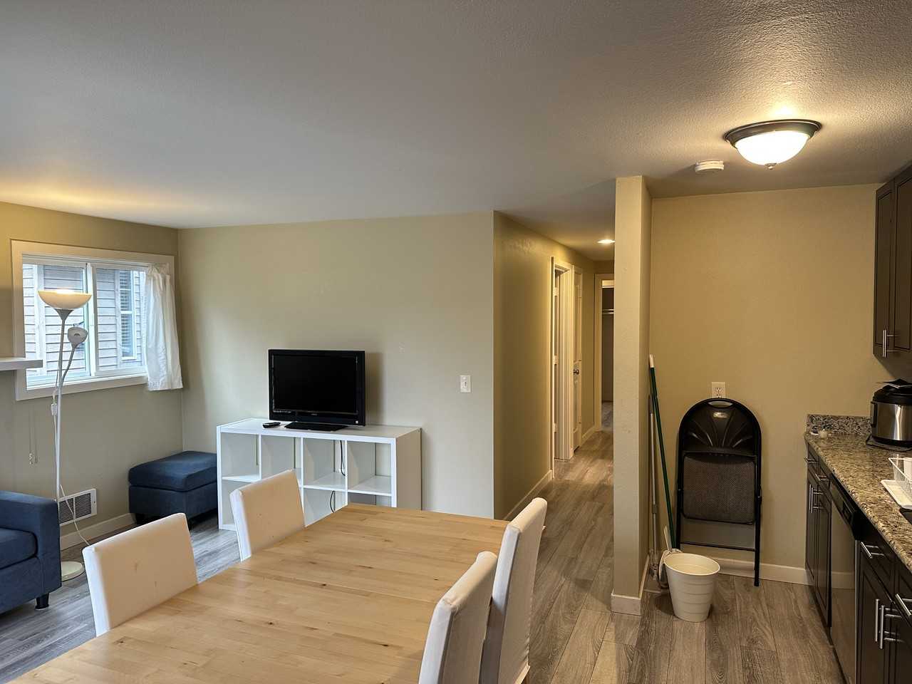 2626 E Madison St #5 - Photo 3 of 11