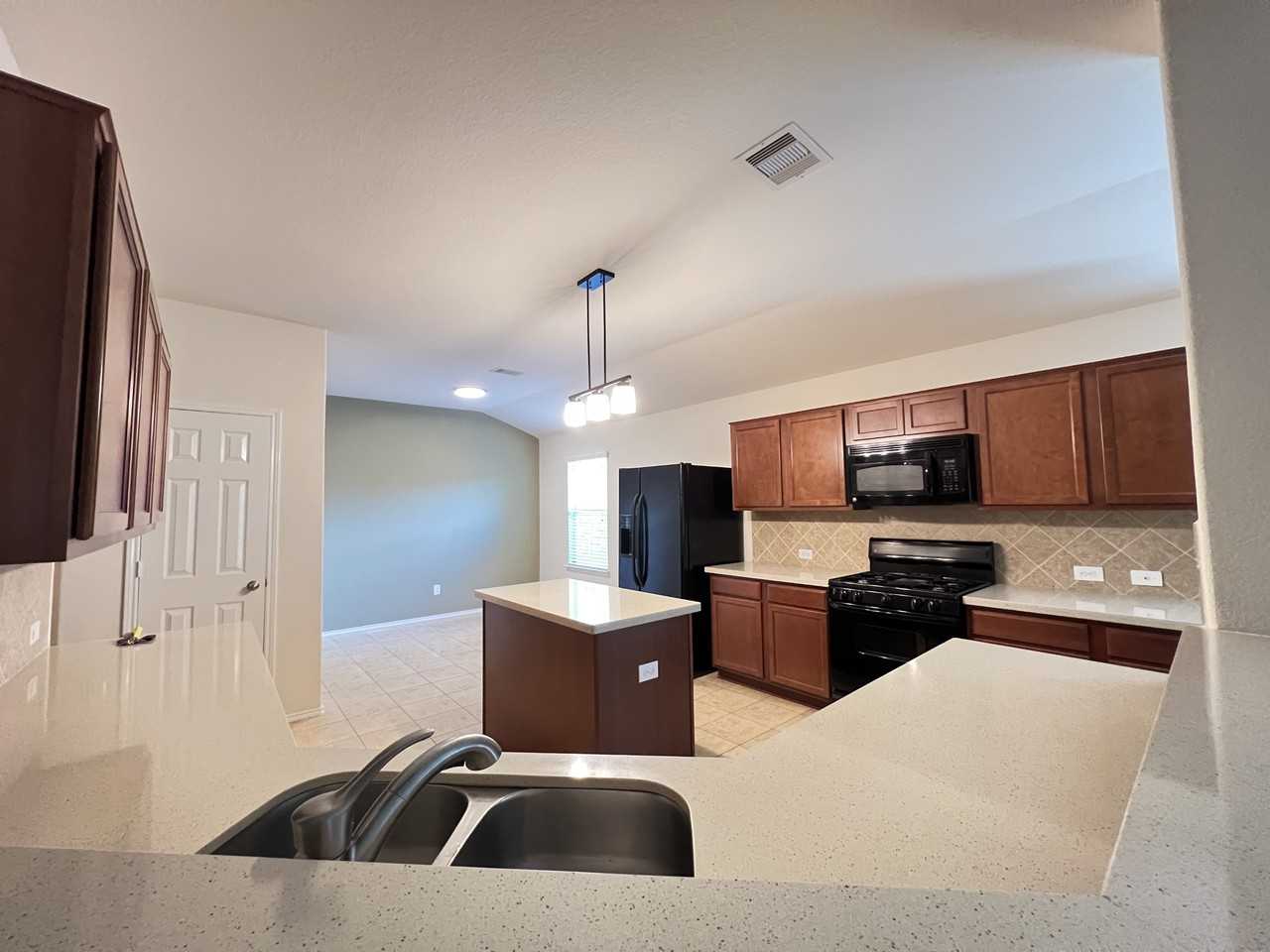 20302 Mathis Landing Dr #NA - Photo 7 of 18