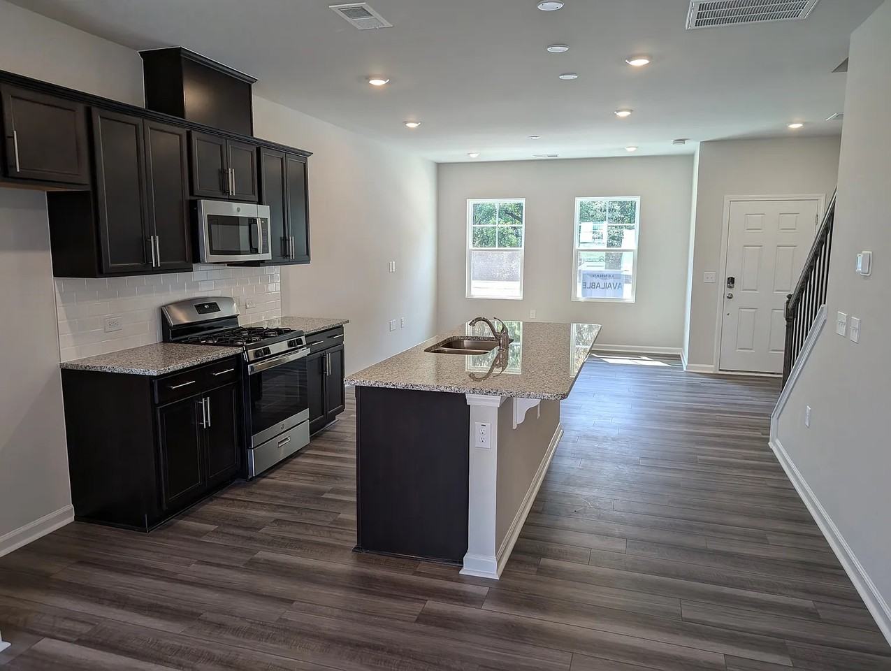 4919 Microcline Trl #4919 - Photo 5 of 23