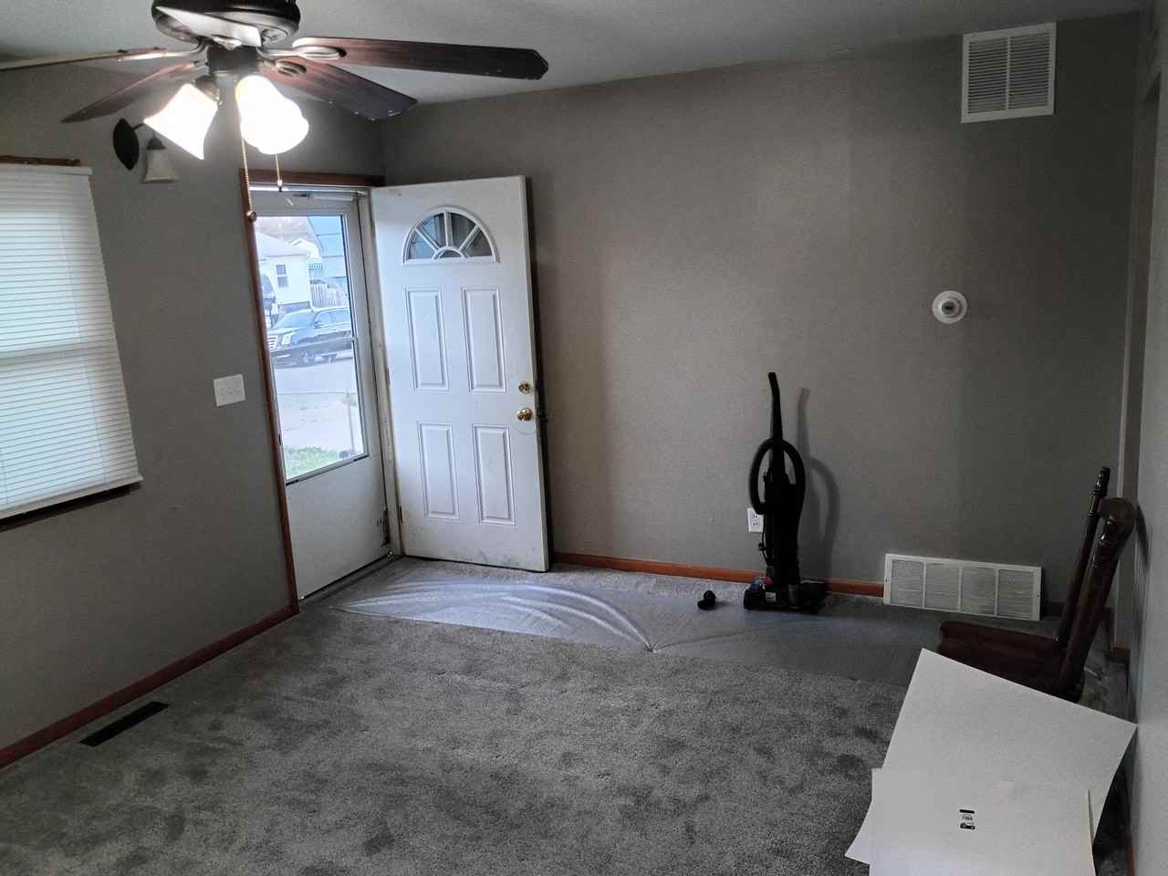 1421 W 14th St #NA - Photo 3 of 20