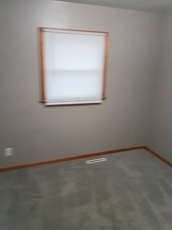 1421 W 14th St #NA - Photo 5 of 20