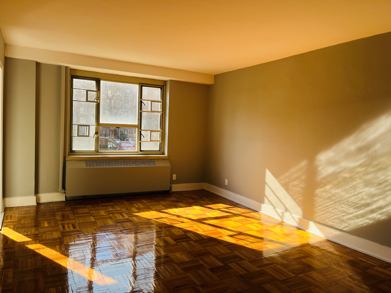 18904 188th St #1H - Photo 5 of 6