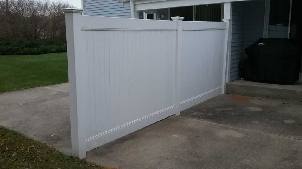 16555 Dane Ct E #16555 - Photo 4 of 31