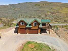 featured image of 300 Moulton Ln #1