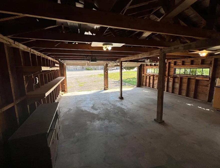 721 N 11th St - Photo 4 of 8