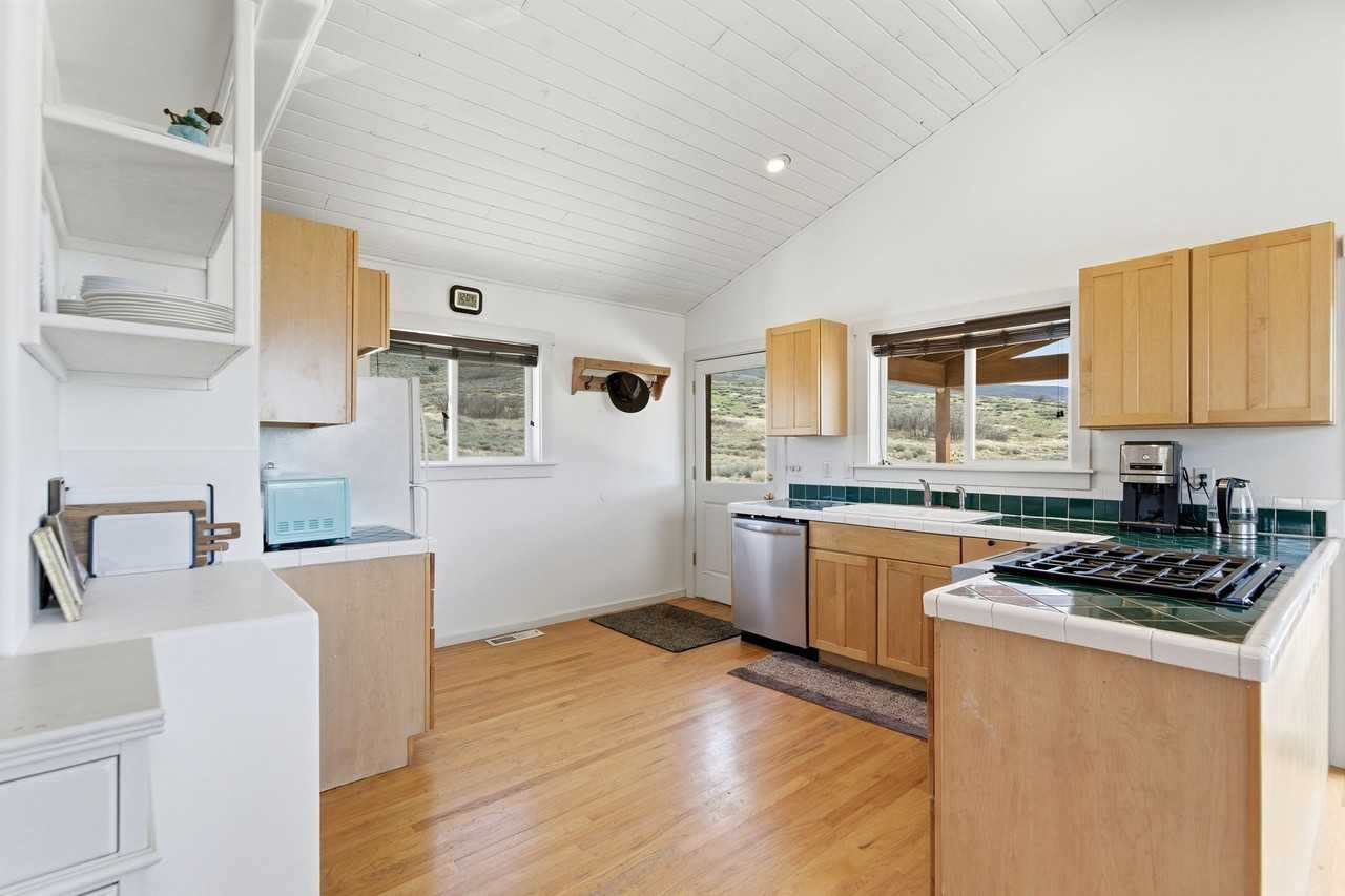 300 Moulton Ln #NA - Photo 6 of 50