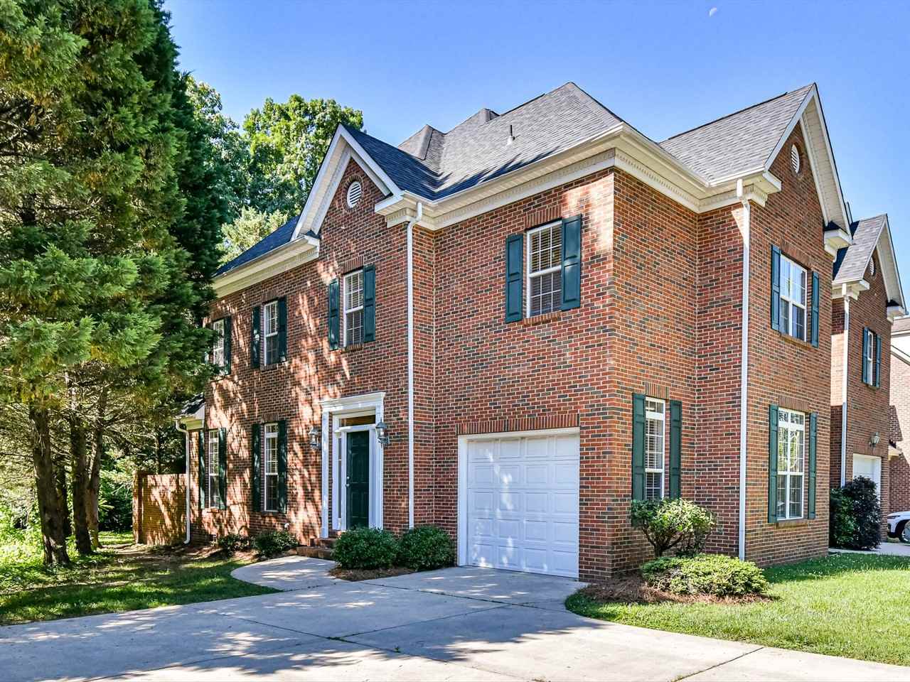 101 Meadowbrook Rd #A - Photo 2 of 33