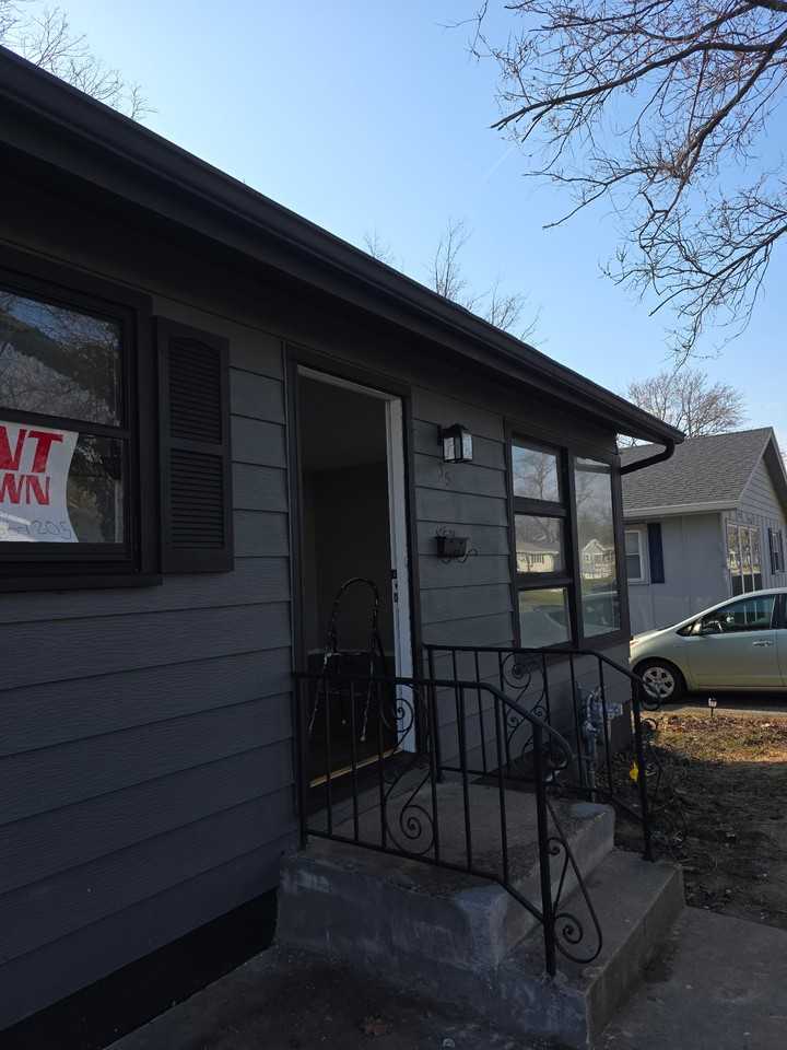 35 Kaydon Dr #NA - Photo 3 of 16