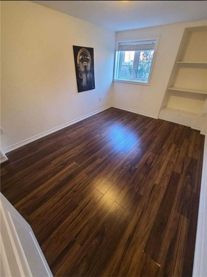 Plantain Lane - Photo 6 of 9