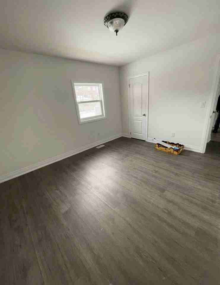 91 Glen Long Ave - Photo 3 of 11