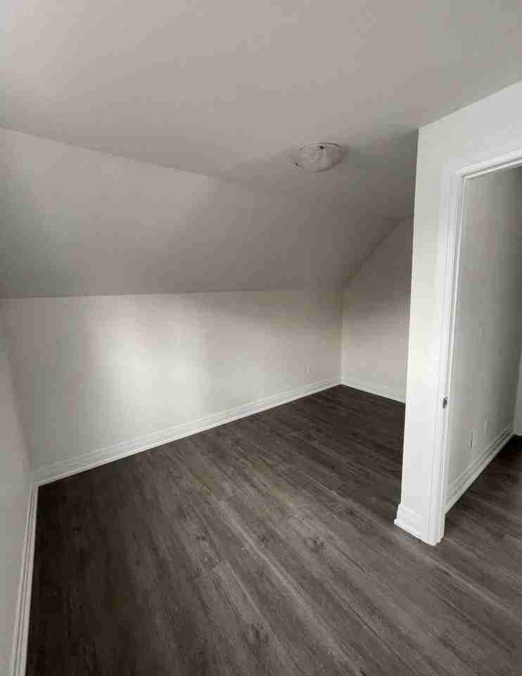 91 Glen Long Ave - Photo 5 of 11