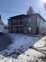 featured image of 12 Victoria Ave