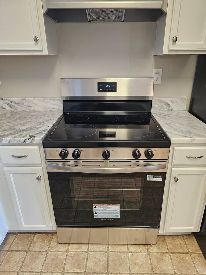 10651 Lexington Dr - Photo 2 of 2