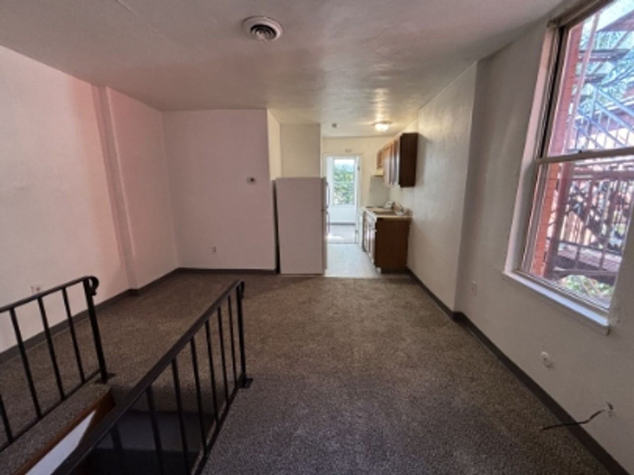 1908 Monongahela Avenue - Photo 6 of 8