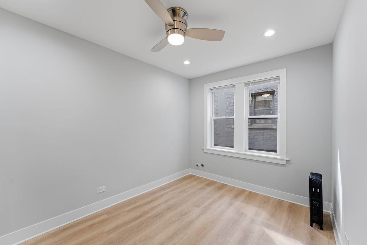 The Winthrop Place - Photo 6 of 9