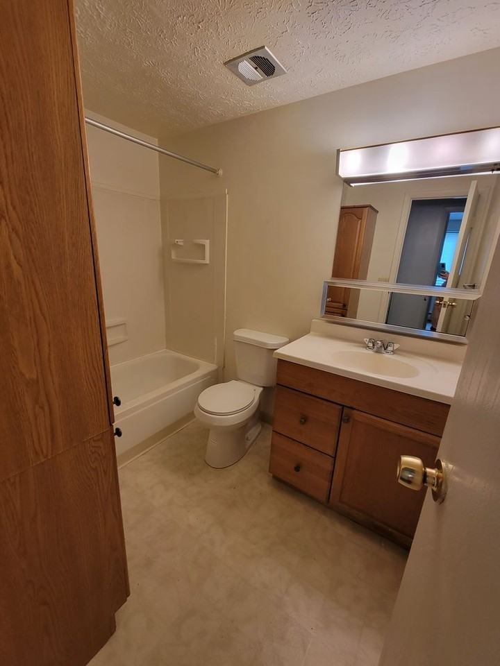 south - Photo 5 of 6